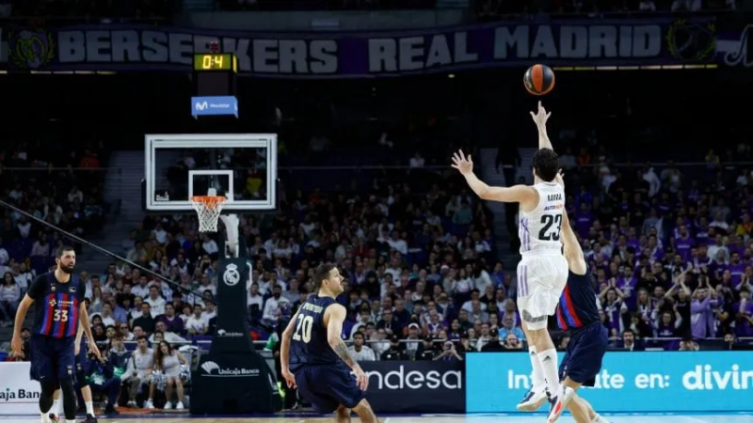 Liga ACB: Nicolás Laprovíttola derrotó en el clásico a Gabriel Deck