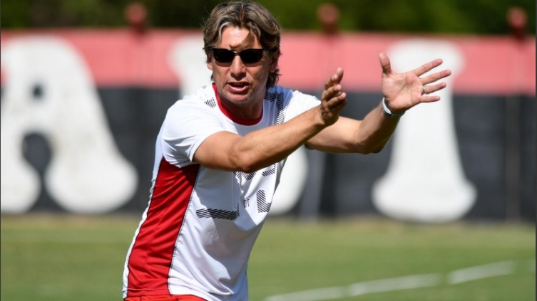Astore con Heinze definieron cómo seguir tras la muerte de García