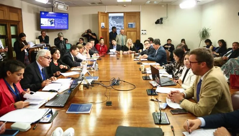 Chile: avanza el proyecto para el nuevo proceso Constituyente