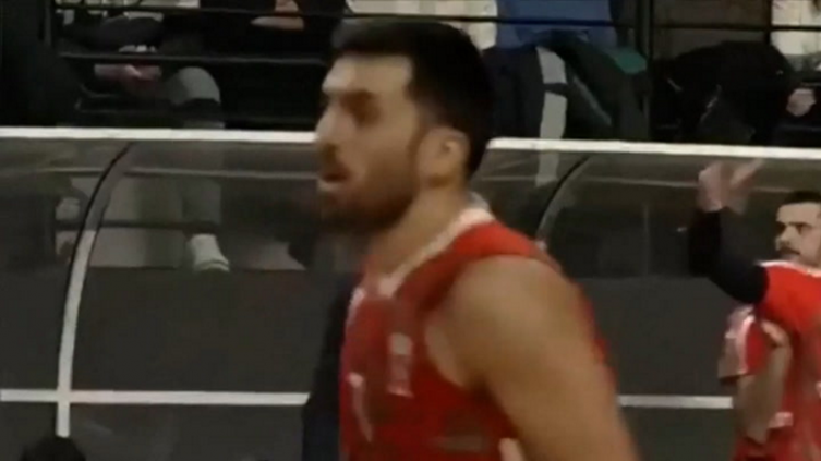 Campazzo en el triunfo de Estrella Roja