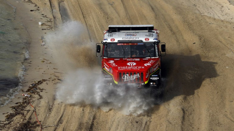 Rally Dakar: falleció un espectador embestido por un camión