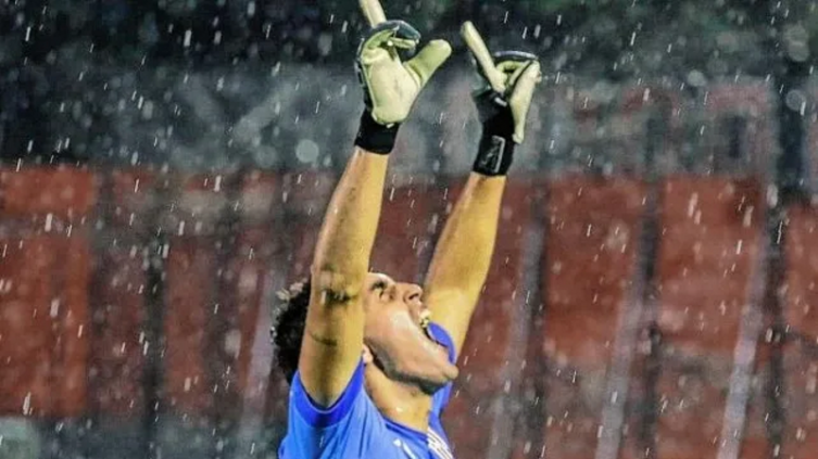 Mele habría acordado para volver a Unión