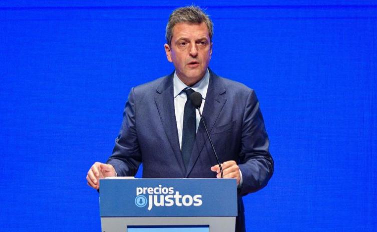 Massa anunció la recompra de deuda externa privada por u$s 1.000 millones