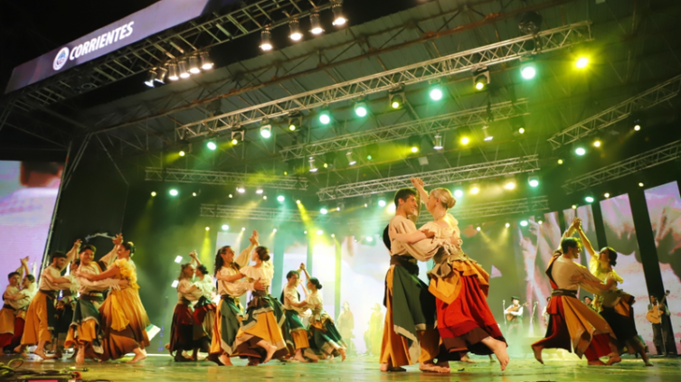 “Santa Fe en tu corazón” participó de la fiesta nacional del chamamé 
