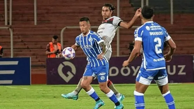 Colón no levantó y volvió a perder: Fue en Mendoza ante Godoy Cruz