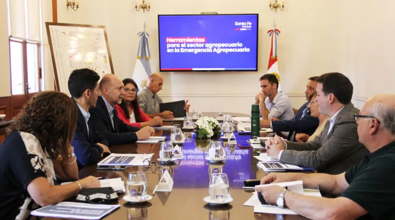 Perotti se reunió con representantes de entidades agropecuarias de la provincia