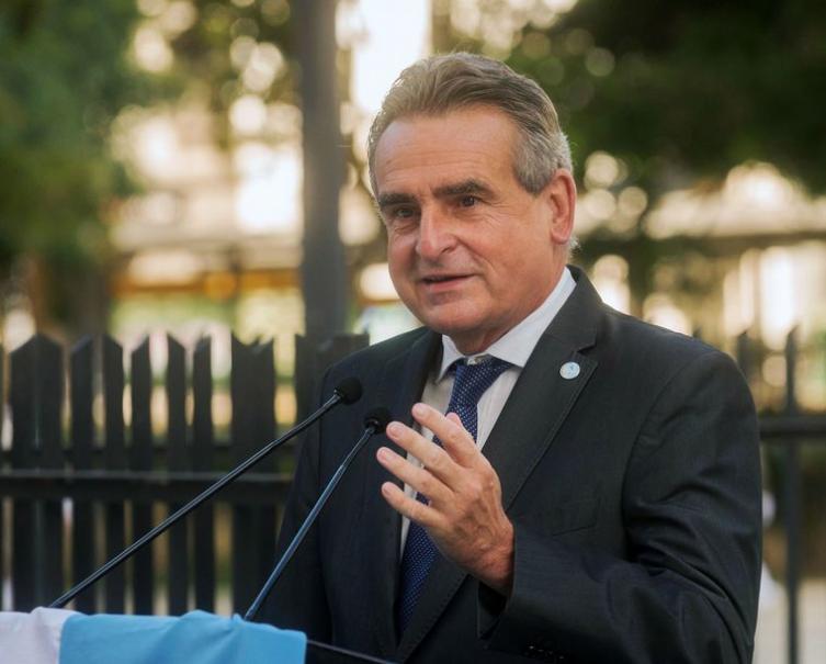 Rossi llega al Gabinete para 