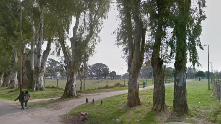 Hallaron el cadáver de un hombre asesinado a puñaladas 