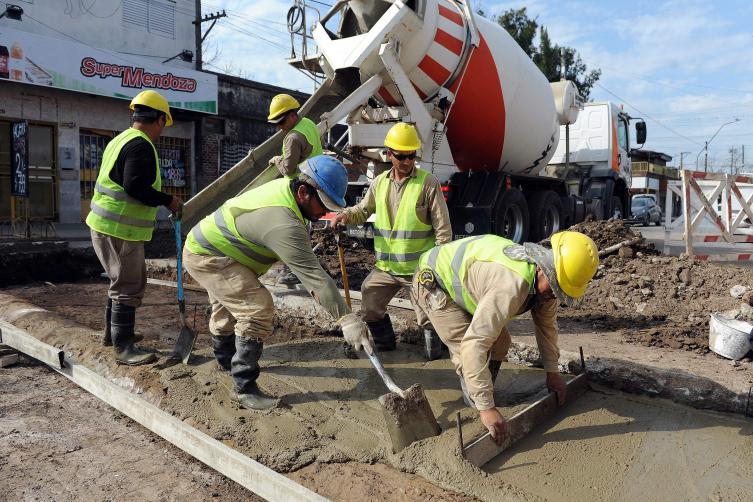 Trabajos de fumigación y bacheo para este jueves