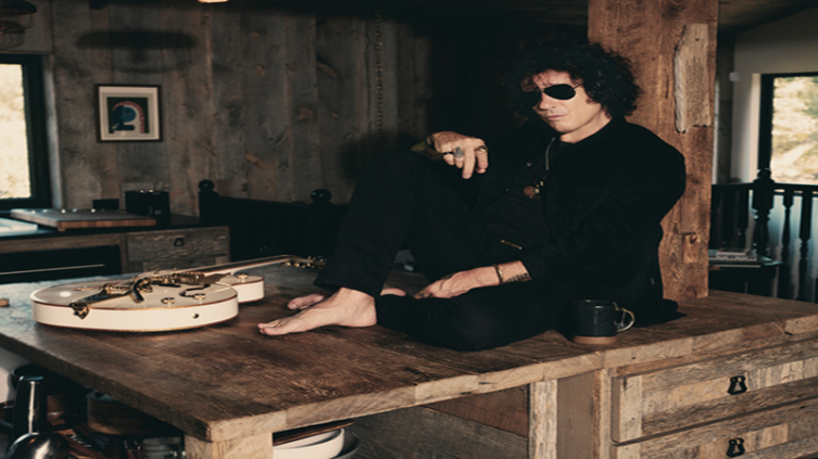 Volvió Enrique Bunbury con 