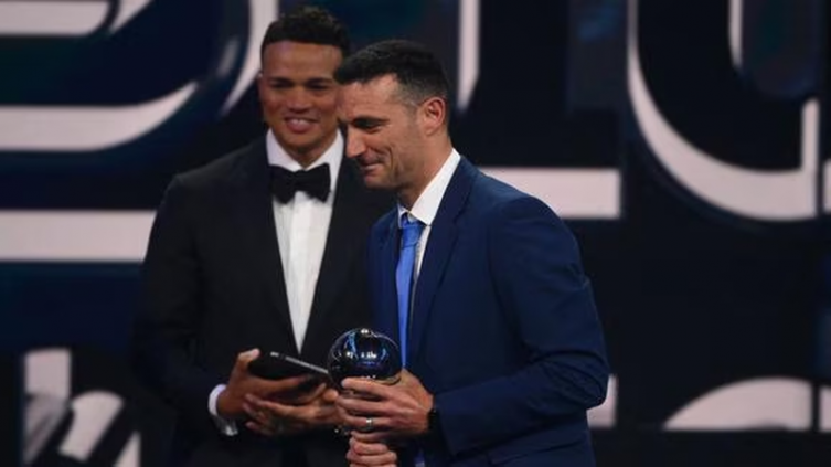 The Best: Lionel Scaloni fue elegido como el mejor entrenador de 2022