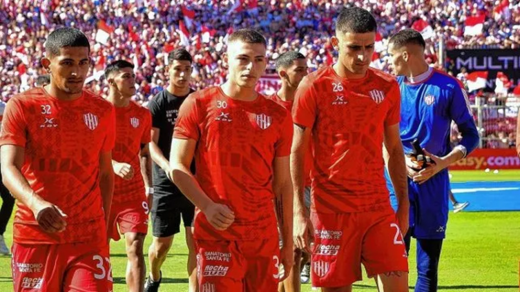 Los citados de Unión, con jugadores de inferiores