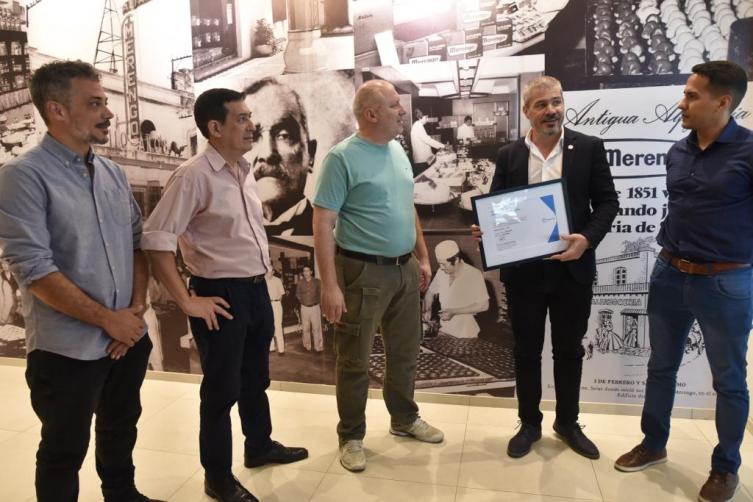 Merengo recibió la distinción como Marca País