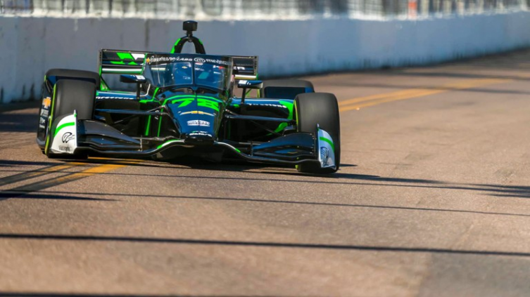 Canapino tuvo su debut en IndyCar