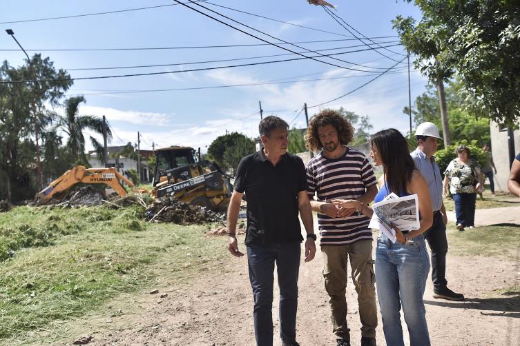 Avanza la transformación de barrio Los Hornos
