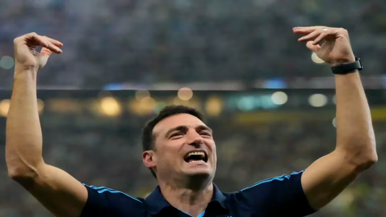 Scaloni fue elegido como el mejor entrenador de América