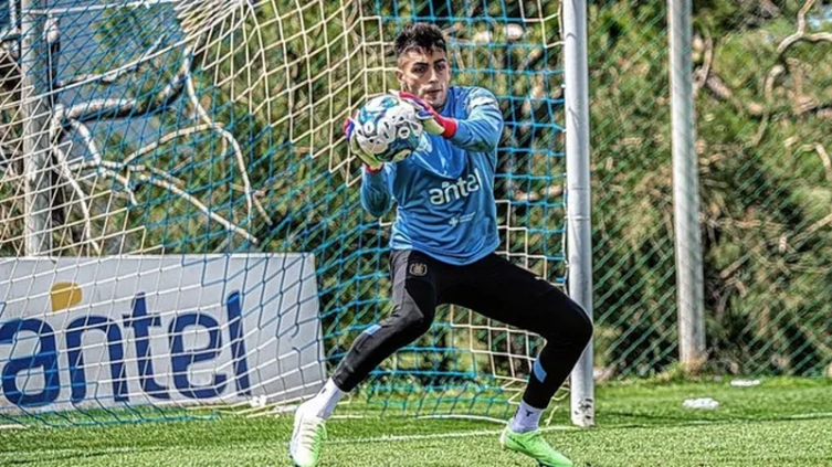 La Selección de Uruguay convocó a Mele para la fecha FIFA