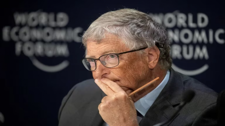 Bill Gates cree que la Inteligencia Artificial puede descontrolarse
