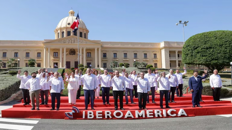 Cumbre Iberoamericana: apoyan el reclamo por la soberanía de las Islas Malvinas