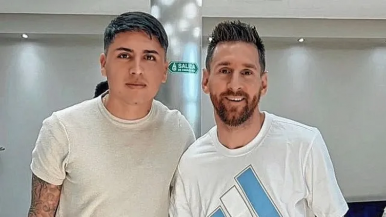 Farías cumplió un sueño junto a Messi