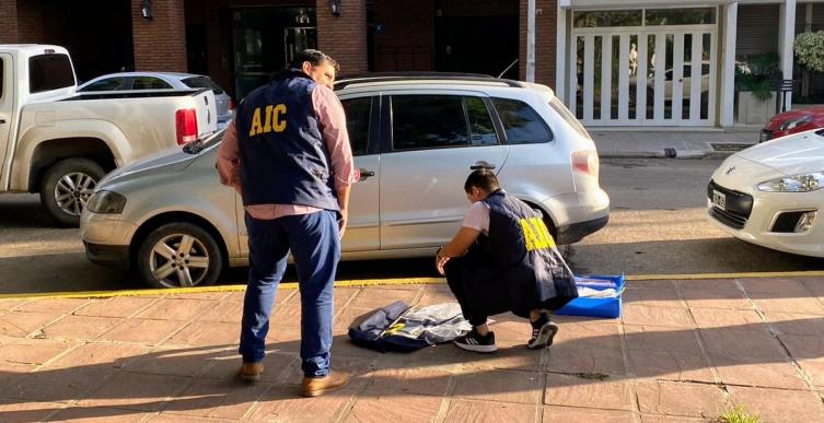 Detienen a cordobeses que robaban con inhibidores en esta ciudad