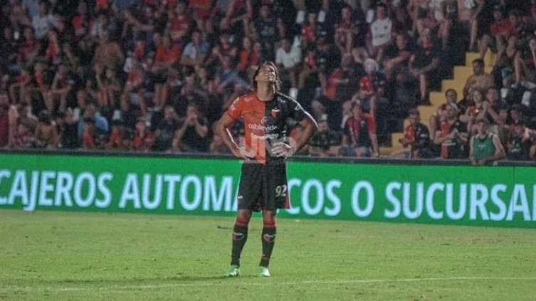 Benítez es baja ante Atlético Tucumán