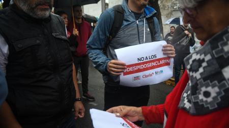 Dictaron la conciliación obligatoria en el conflicto por el despido de 48 trabajadores en Clarín