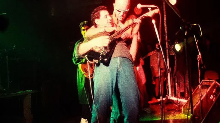 Ricardo Mollo sobre el día en que encontró muerto a Luca Prodan