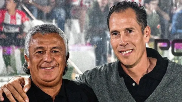 El DT de Colón fue contundente con Lobo Medina