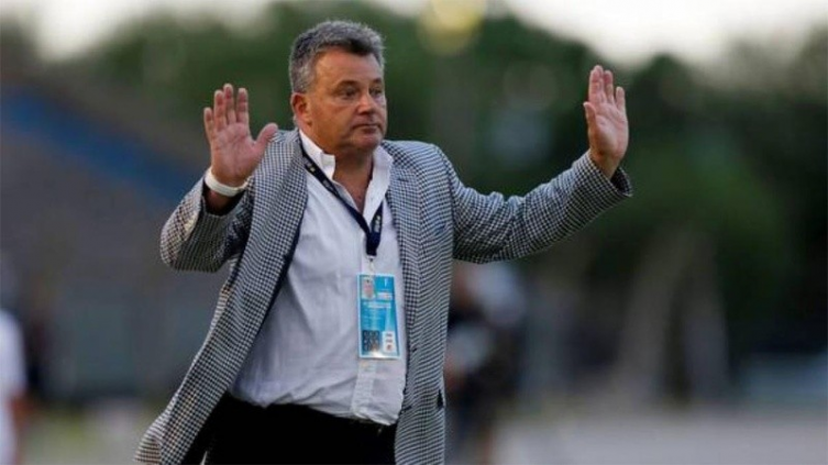 Humberto Grondona no quiere que Lionel Messi juegue en Newell's