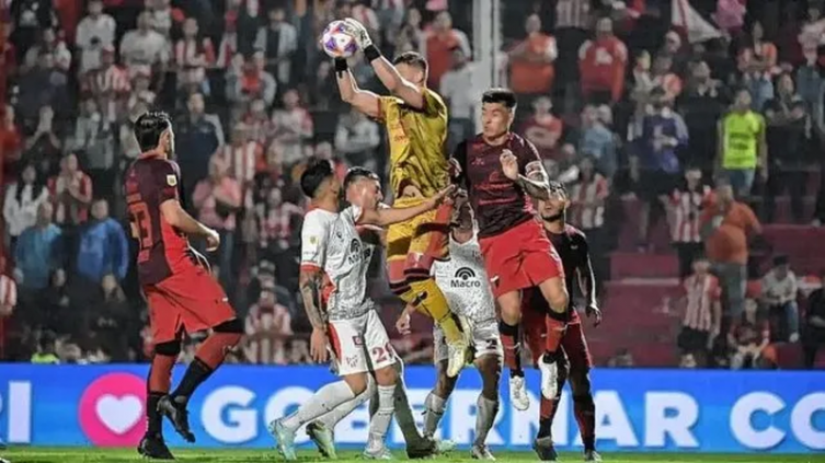 Chicco está dentro del Top 10 con más atajadas de la Liga