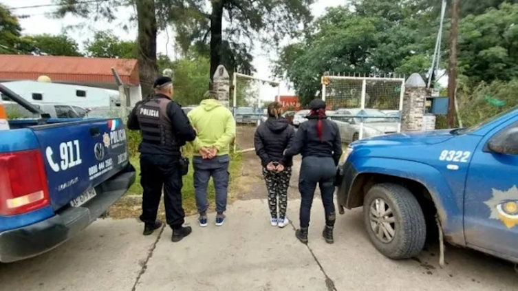 Detuvieron una pareja con dos kilos de cocaína al querer evitar un control policial  