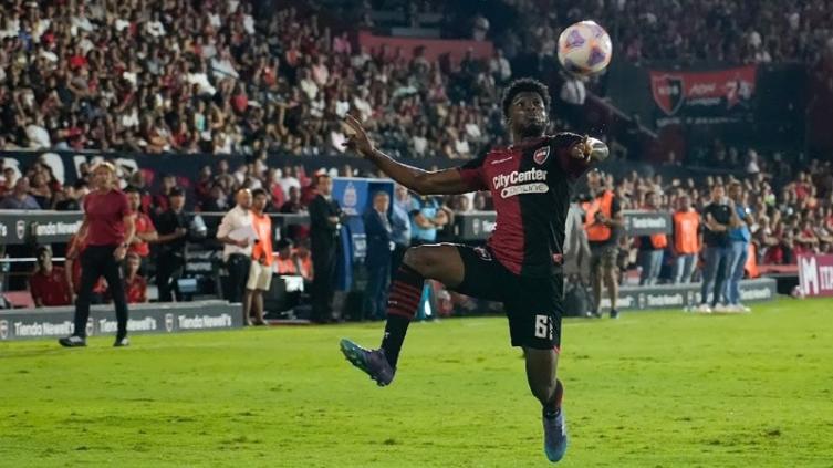 Newells recibe a Godoy Cruz por la Liga Profesional, después de su clasificación en la Sudamericana