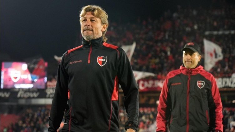 Newell ´s tiene dos bajas importantes para jugar con Sarmiento