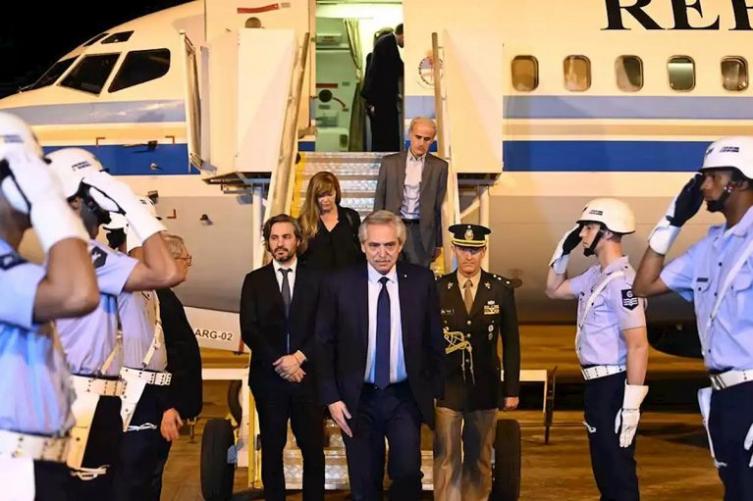 Alberto Fernández participa en Brasil del encuentro de presidentes suramericanos