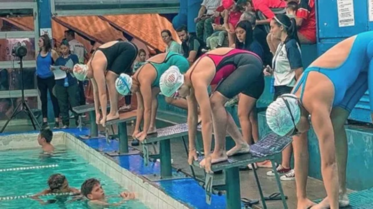 Torneo del Litoral: finalizó la competencia en el natatorio de Gimnasia y Esgrima