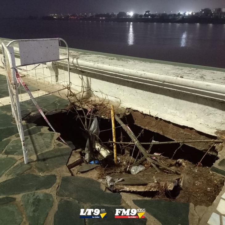 Otra vez se produjo un socavón en la Costanera Oeste