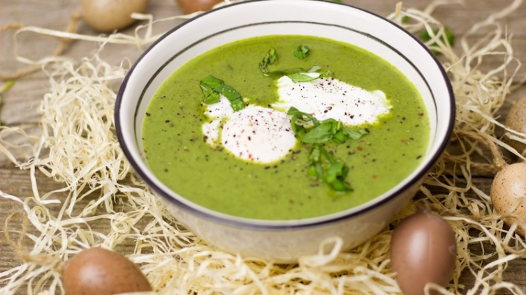 Sopa crema de espinaca y puerros