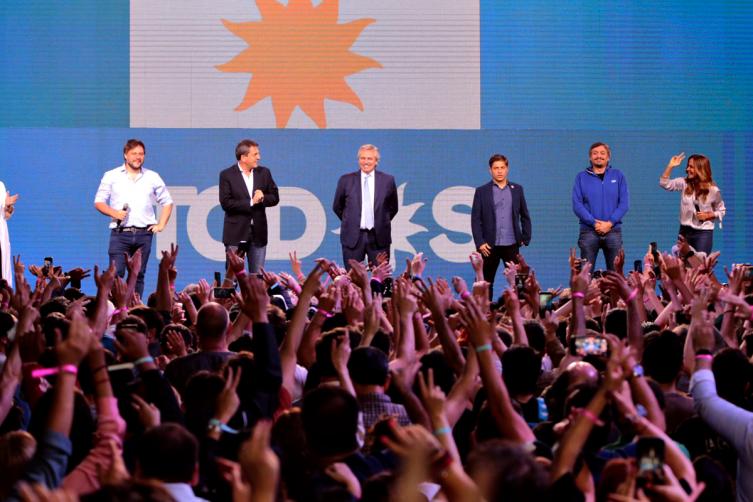 Elecciones 2023: Intensas negociaciones en el FDT por el cierre de alianzas