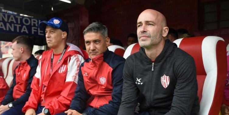 Bombazo en Unión: renunció Sebastián Méndez