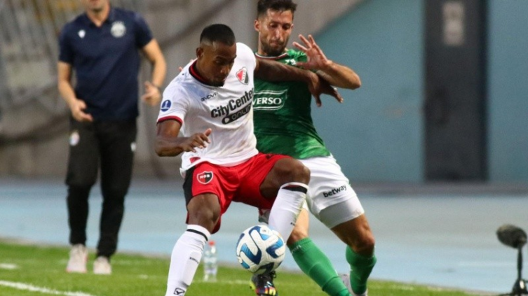 Newell ´s piensa en Audax y despide a Willer Ditta
