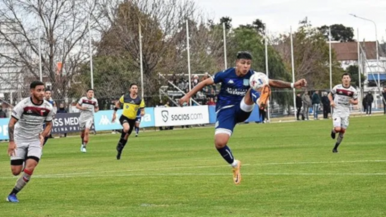 Colón perdió ante Racing en Reserva