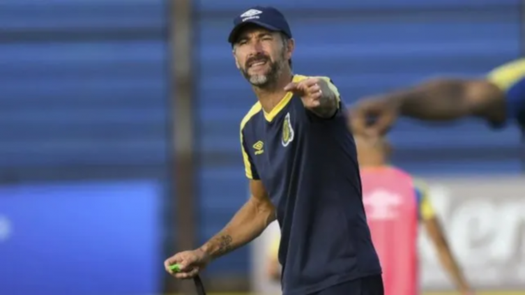 Cuándo estará al frente del plantel de Unión Kily González 