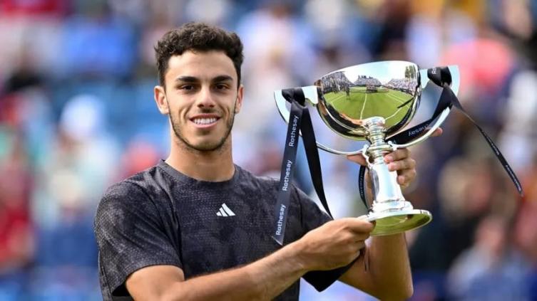 Francisco Cerúndolo, histórico título en el césped del ATP 250 de Eastbourne