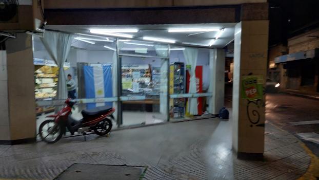 Robaron en la panadería de 9 de Julio e Hipólito Irigoyen