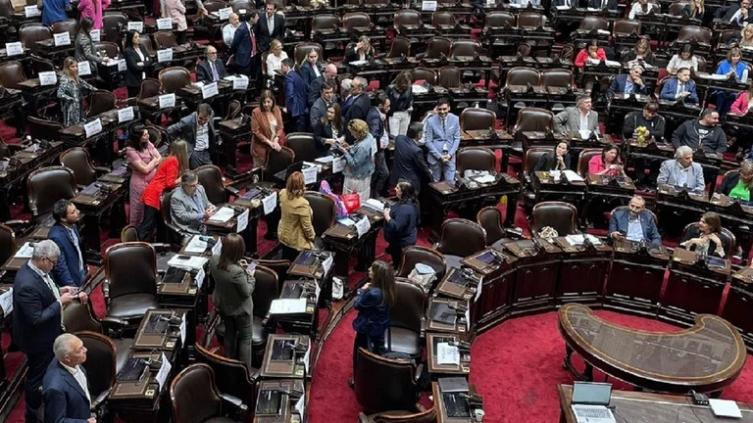 El oficialismo no reunió quórum y se cayó la sesión en el Senado