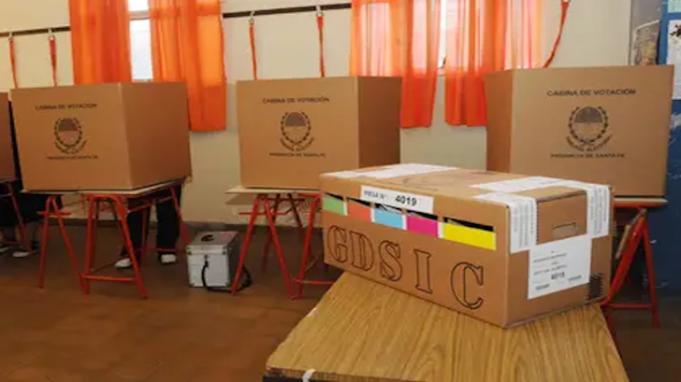 Los santafesinos van a las urnas con internas calientes y la preocupación por el narcotráfico 