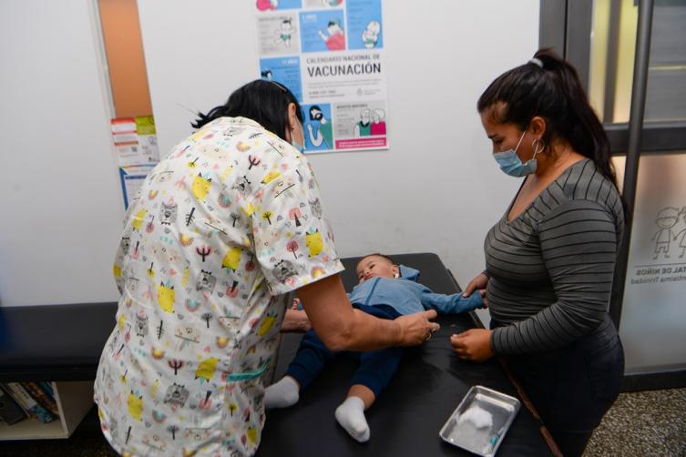 Martonaro: “En la última semana aumentó más de 5% la vacunación antigripal pediátrica”