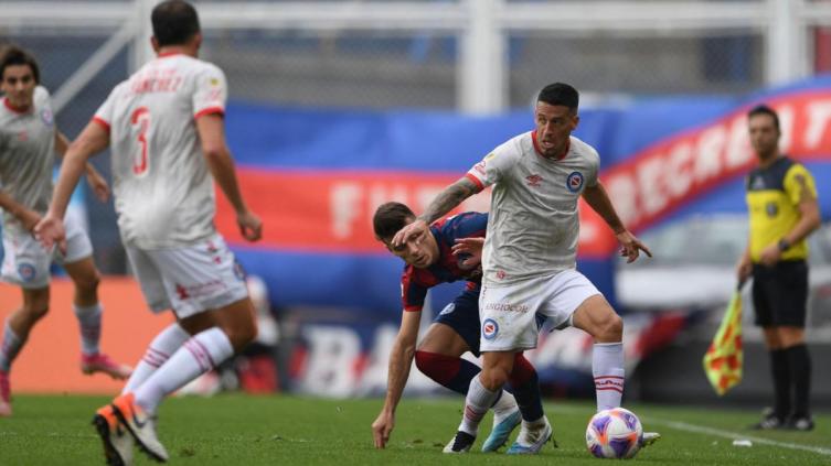 Argentinos le quitó el invicto de local a San Lorenzo