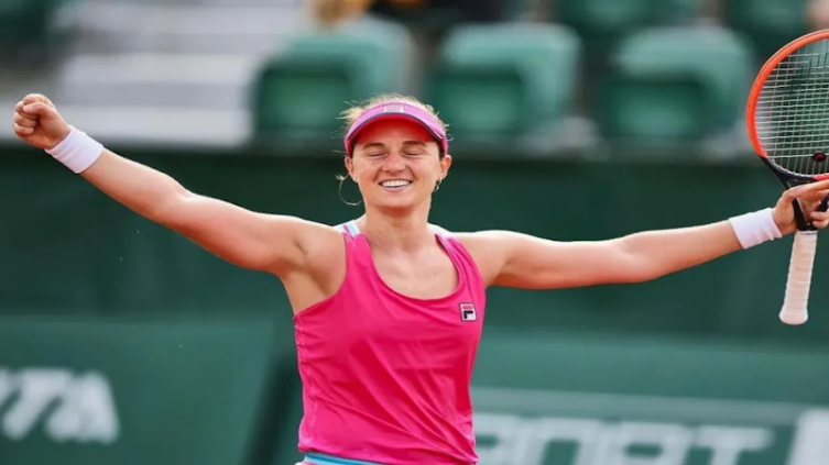 Podoroska y Riera comenzaron la semana con un triunfo